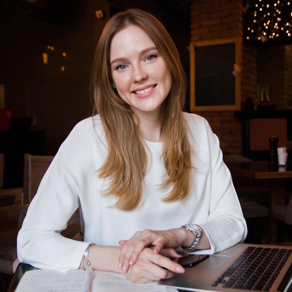 Strategy Framework PowerPoint Templates for Business & Consulting 7 Rachel Carter Strategy Analyst-pptinfographics